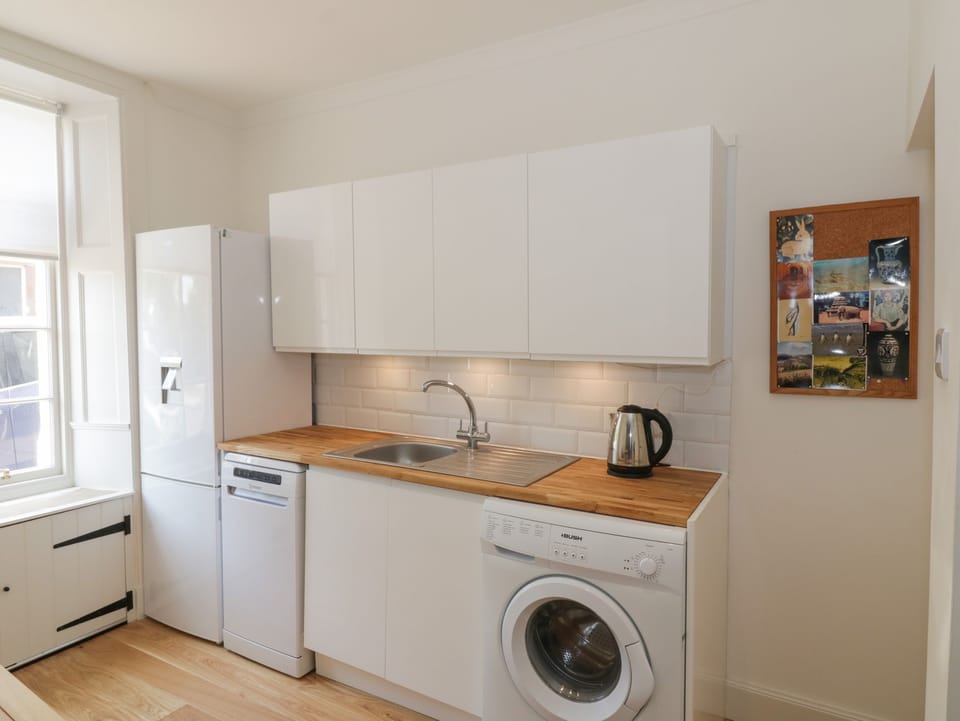 Fridge, dishwasher, electric kettle, toaster
