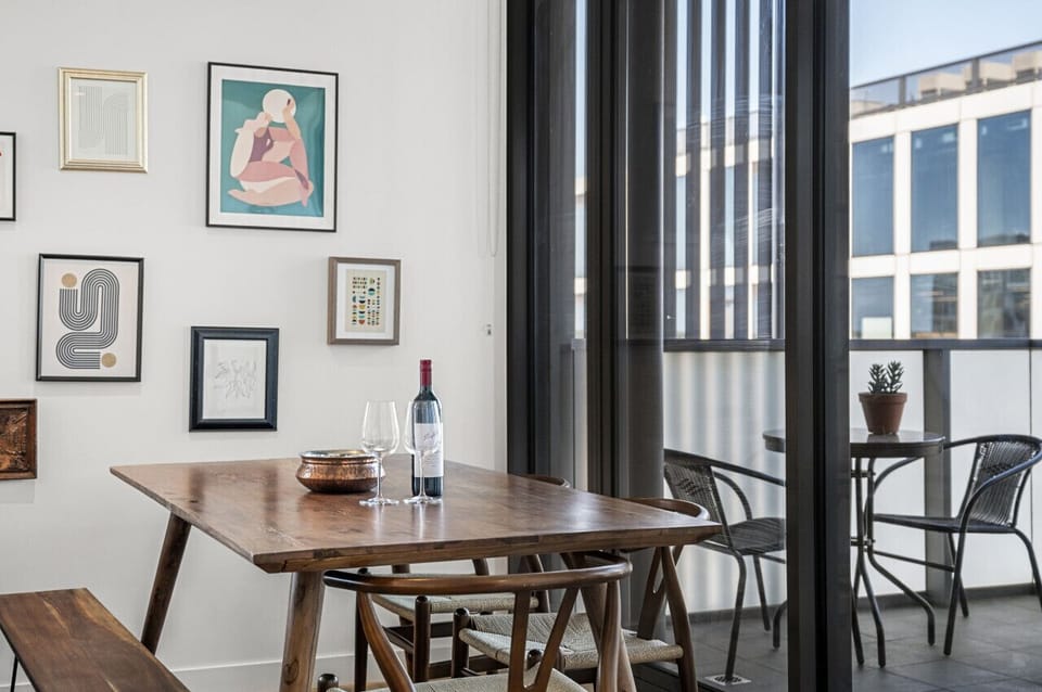A beautiful dining space to enjoy your meals