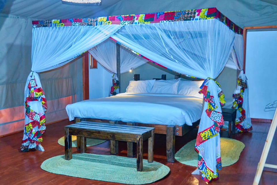 Deluxe Single Room | Desk, laptop workspace, iron/ironing board, bed sheets