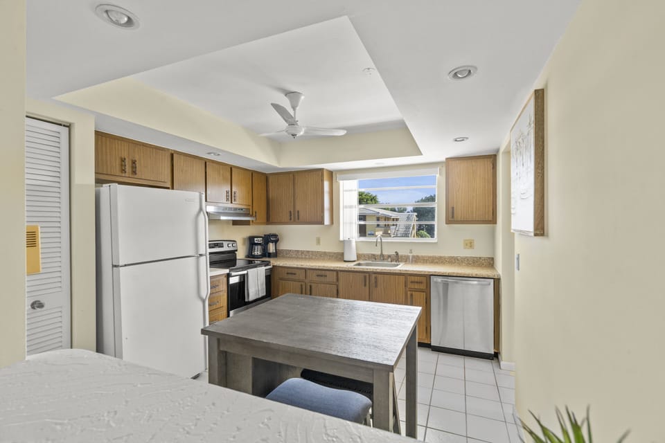 Kitchen with a little bar seating available!
