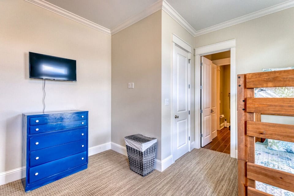 Bunk Room