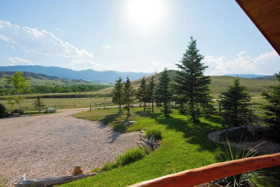 View of the Bighorn Mountains