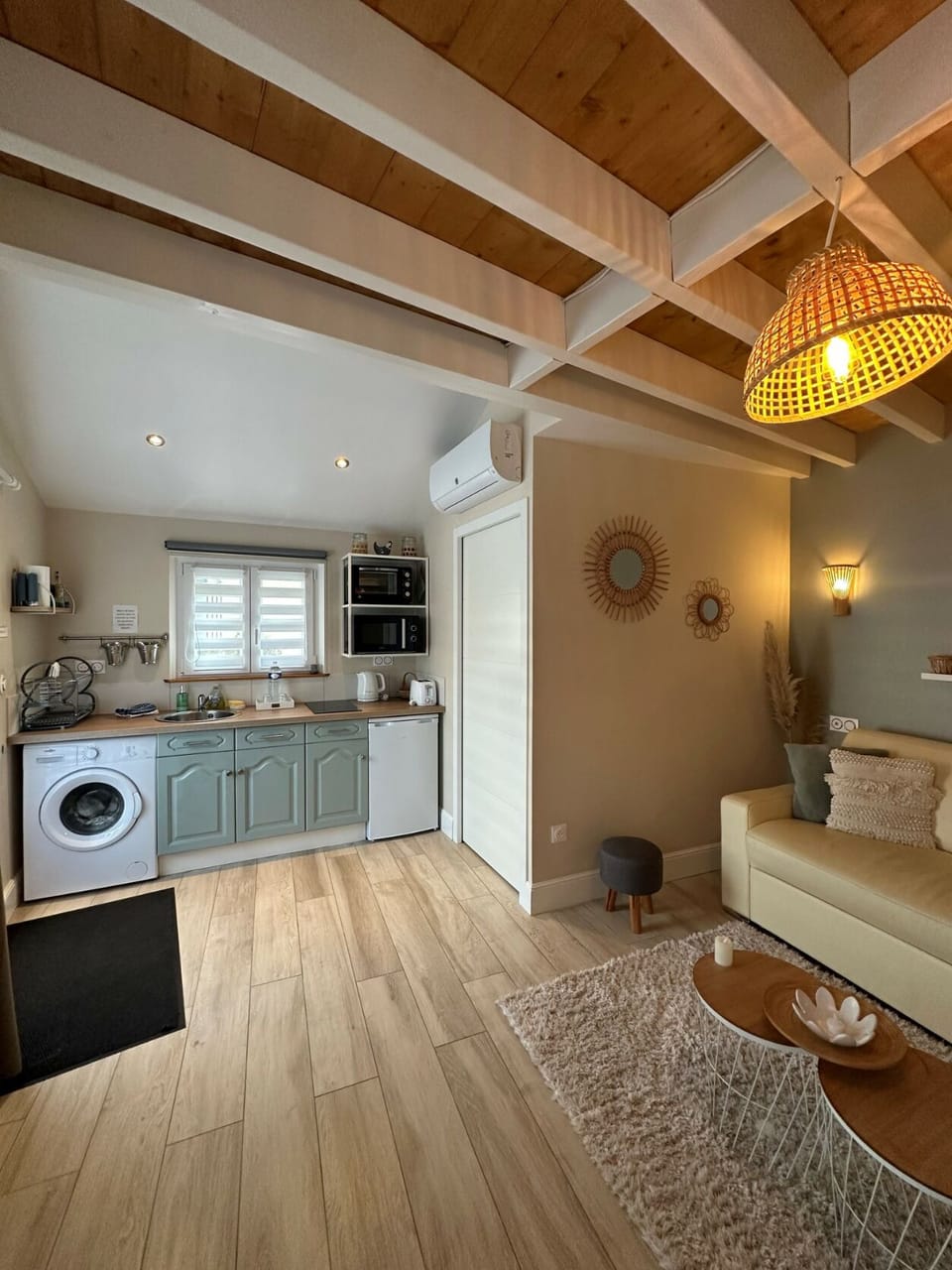 Superior House, Courtyard View | Private kitchen | Highchair