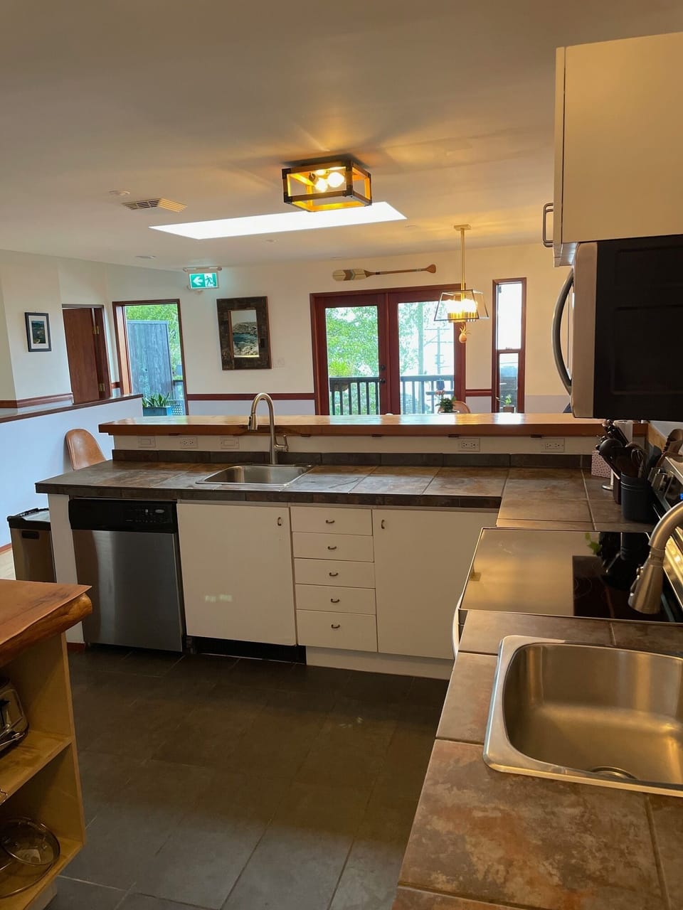 Exclusive Penthouse | Private kitchen | Full-size fridge, microwave, oven, stovetop