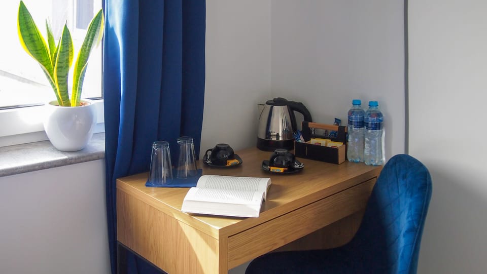 Standard Double Room | Hypo-allergenic bedding, pillowtop beds, desk, laptop workspace