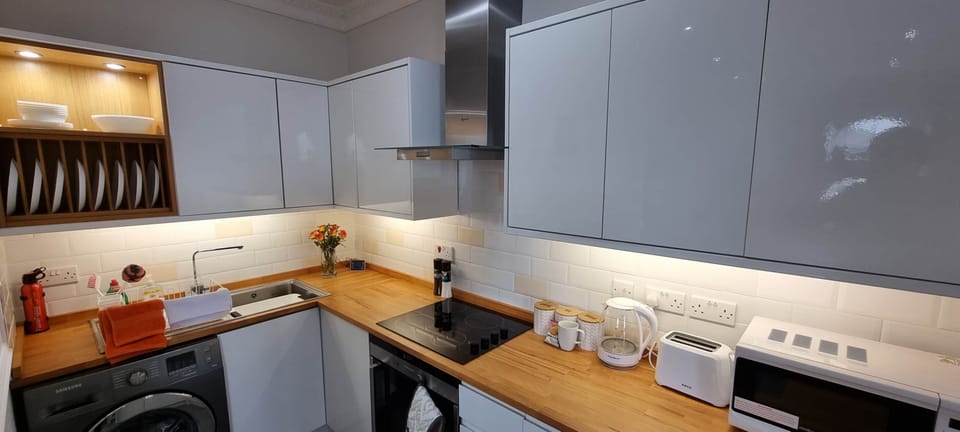 Kitchen (1)