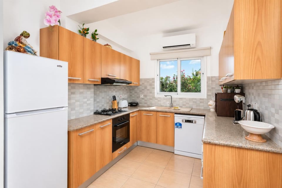 Equipped kitchen