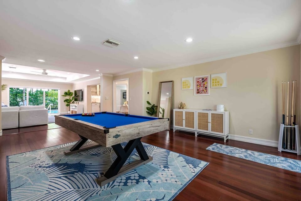 Game room