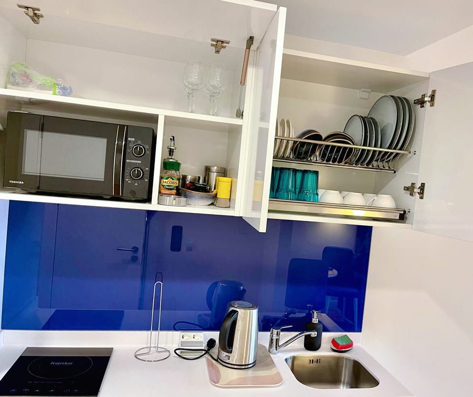Panoramic Room | Private kitchen | Electric kettle