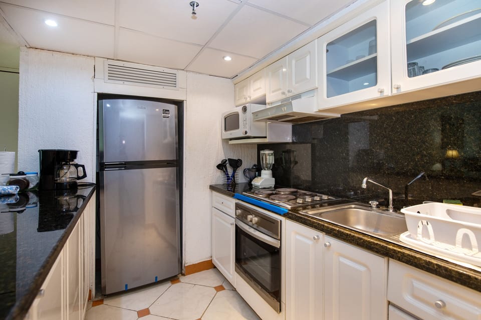 Full equipped kitchen 
