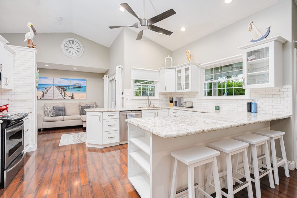 Bright, open floor plan