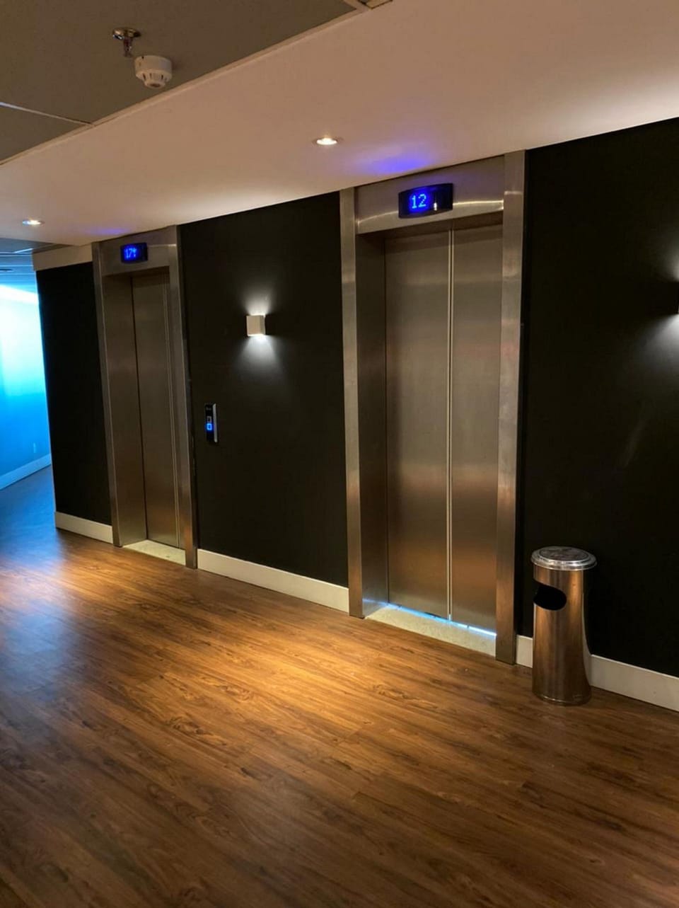 Suite | Interior