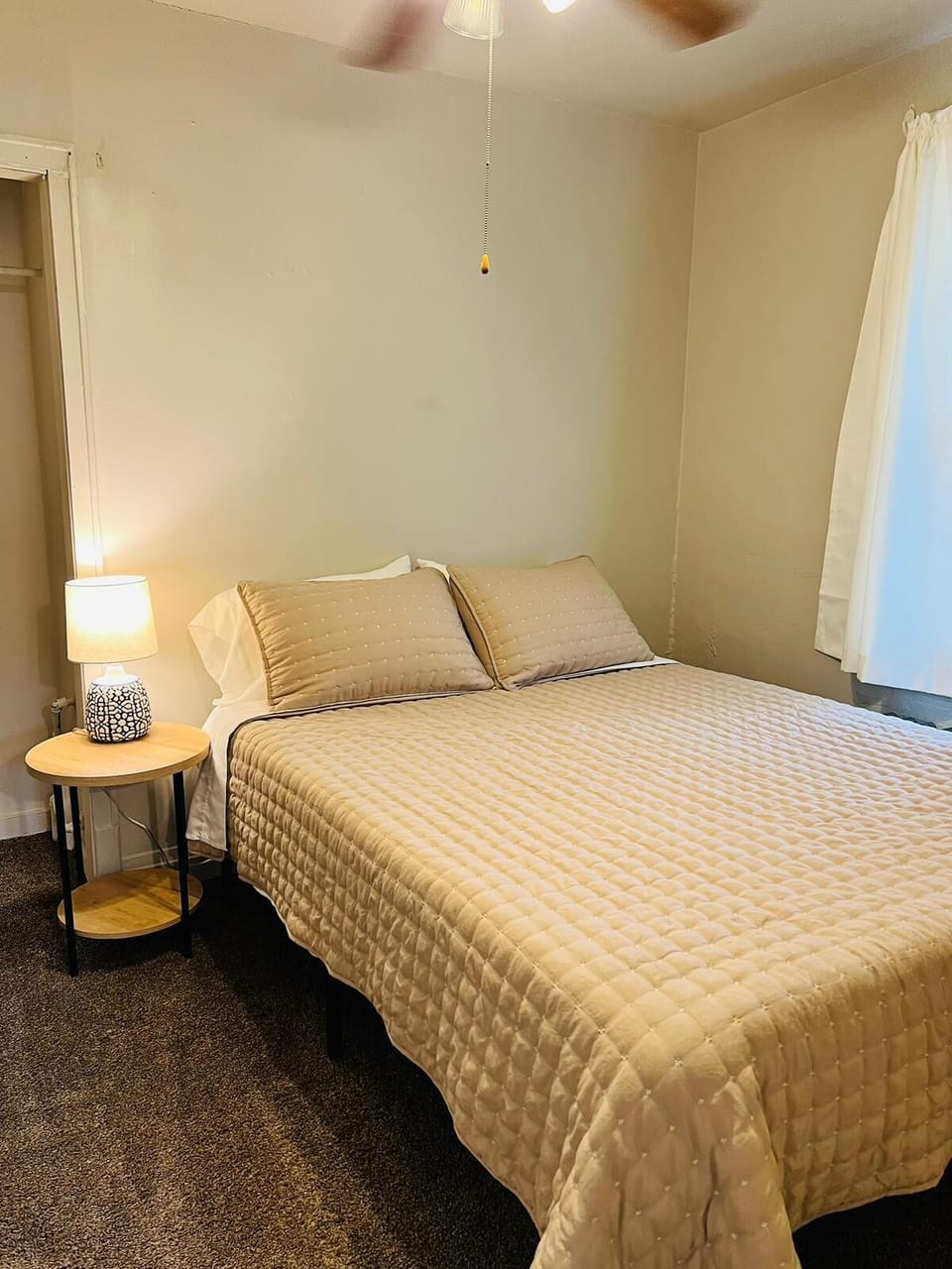 Simple and comfy bedroom