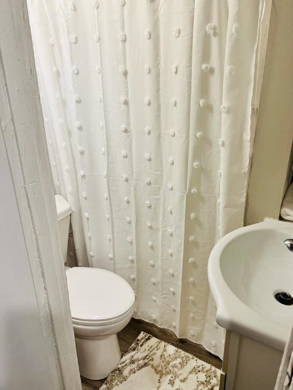 Clean toilet and bath