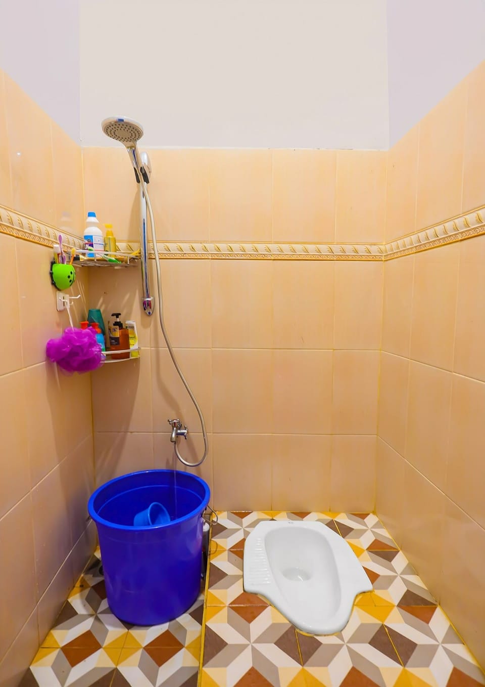 Economy Double Room | Bathroom | Shower, soap
