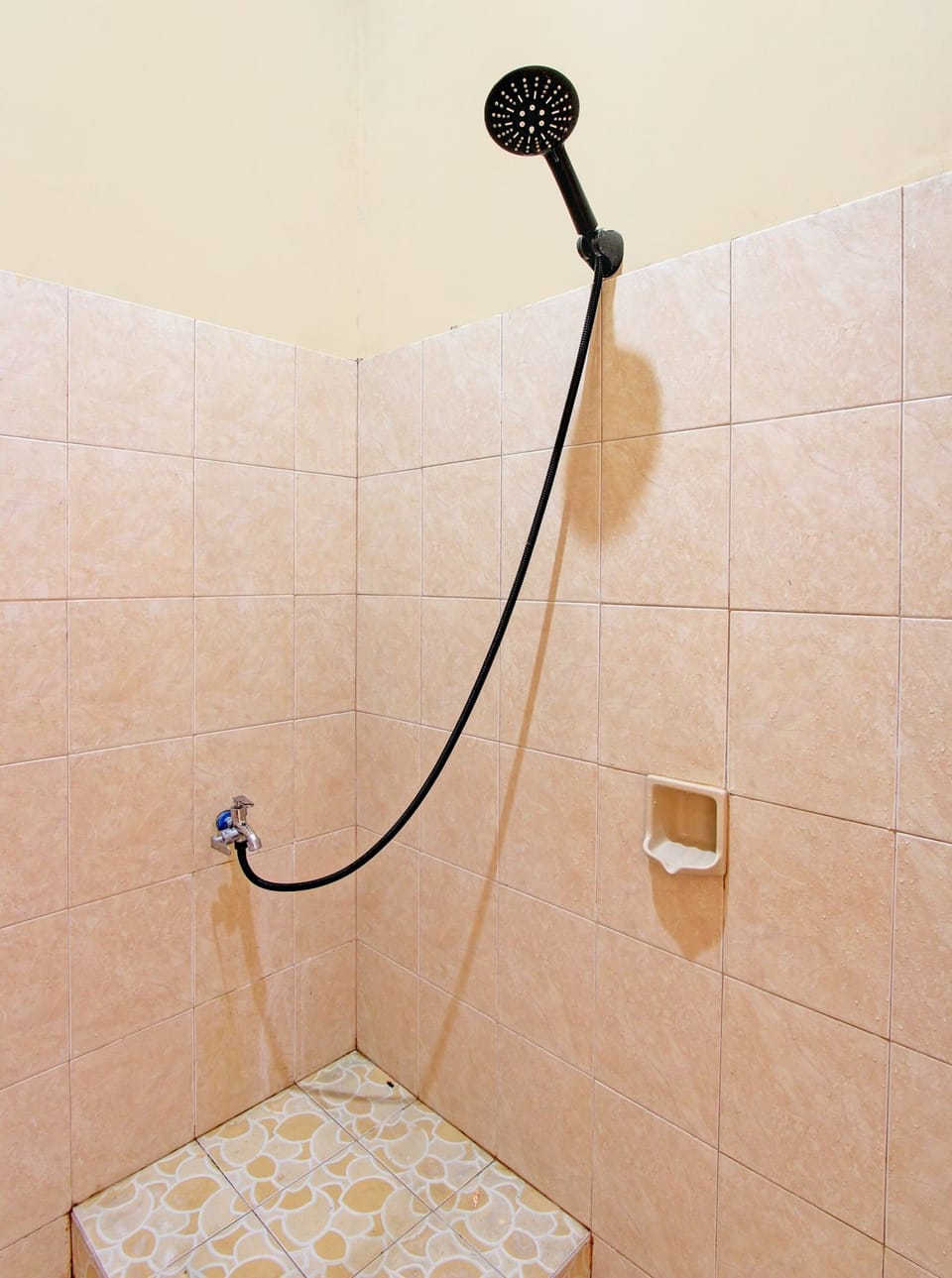 Double Room | Bathroom | Shower, towels