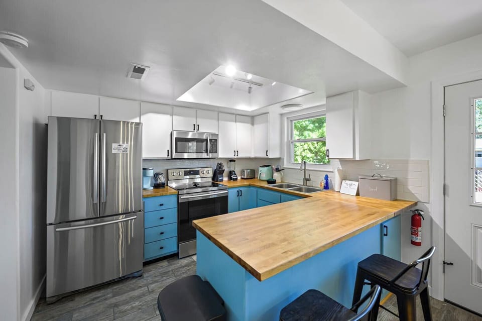 Indulge your inner chef in this well-equipped kitchen with high-end appliances.