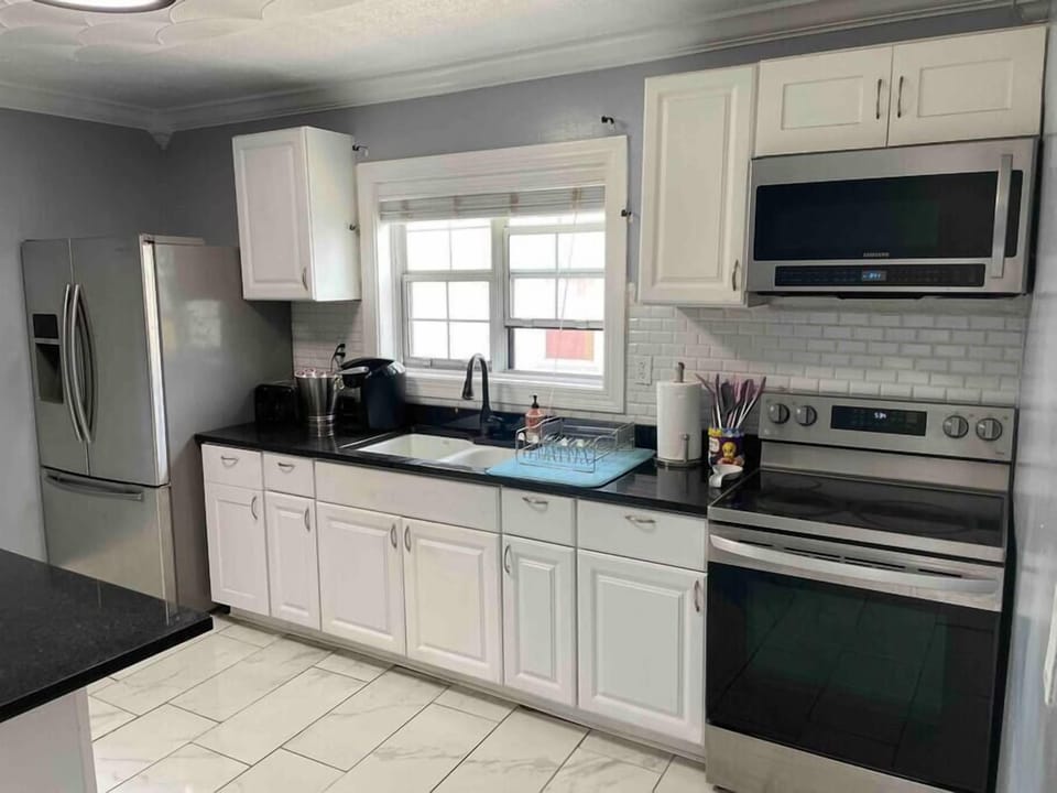 Kitchen (3)