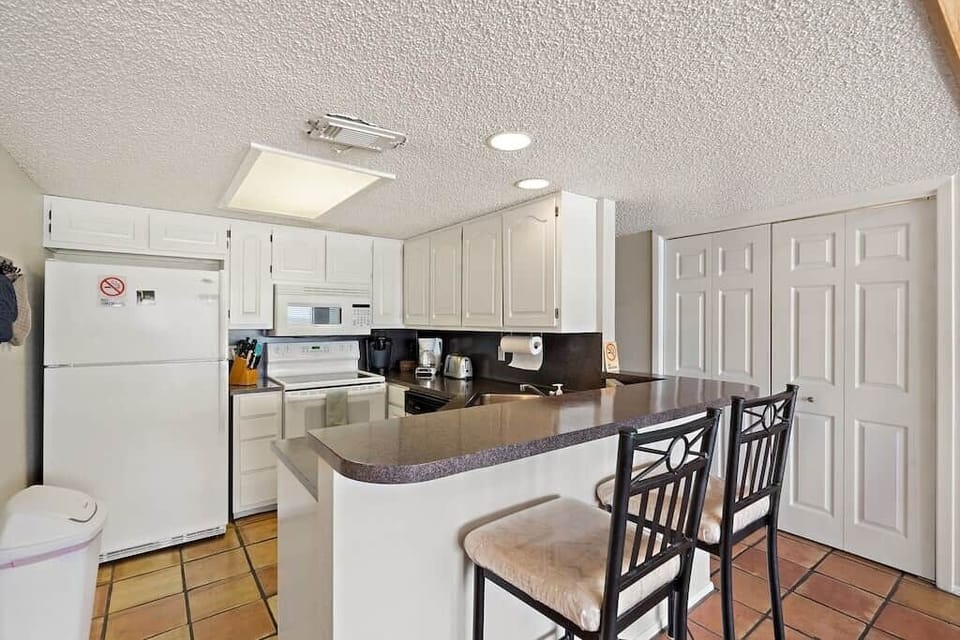 Breakfast Bar for 2