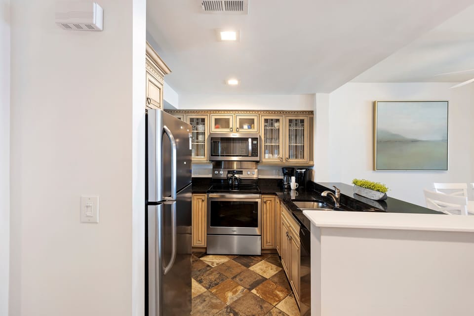 Fully equipped kitchen