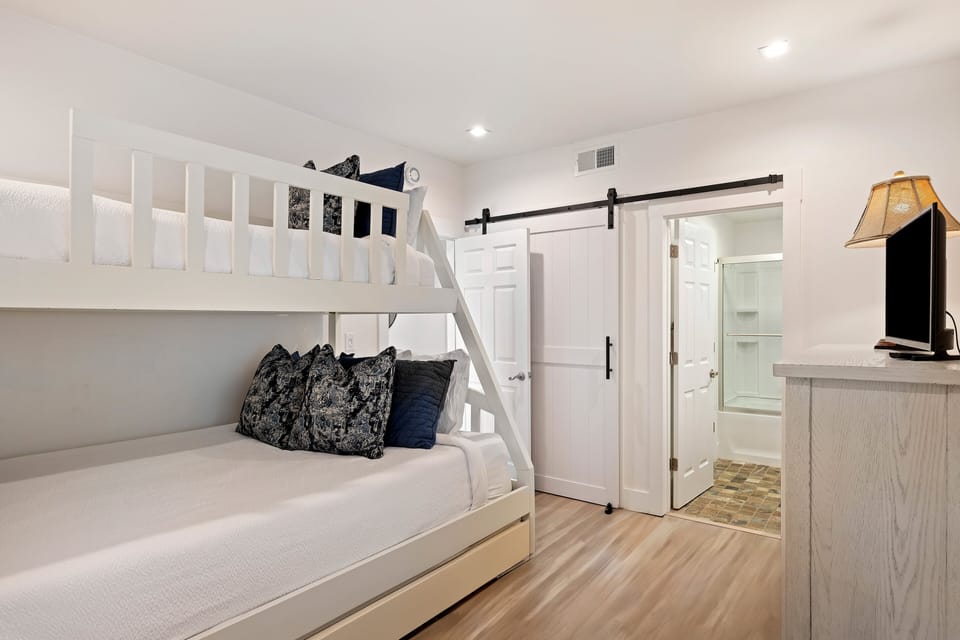 Bedroom 2 - Twin over Full Bunk Bed - TV - Private Bathroom