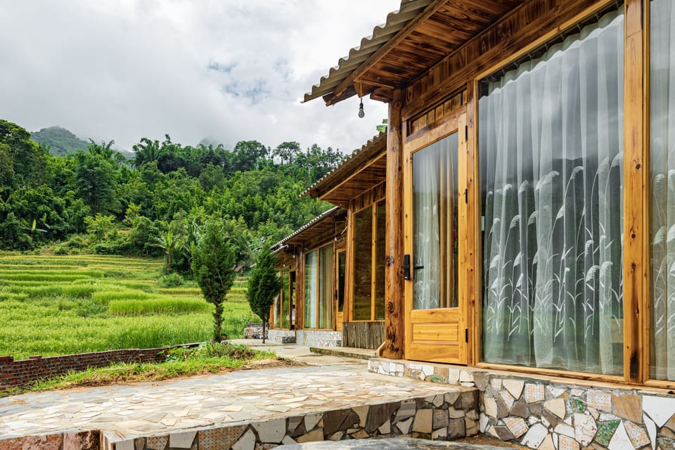 Deluxe Chalet, 2 Queen Beds, Non Smoking, Mountain View | 1 bedroom, premium bedding, down comforters, memory foam beds
