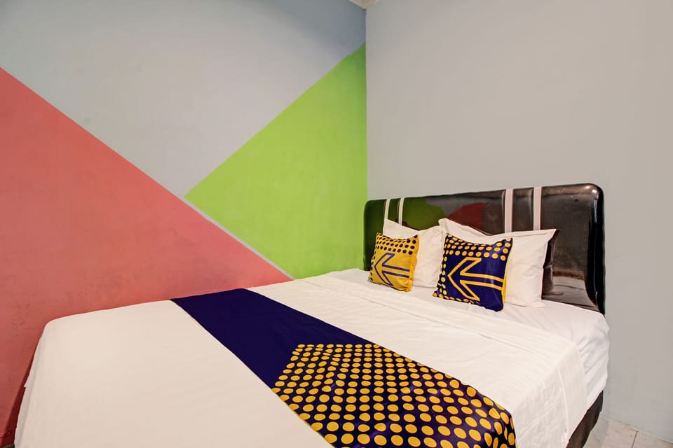 Double Room | Free WiFi, bed sheets