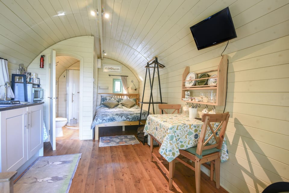 Pendragon Pod Cottage in East Devon District