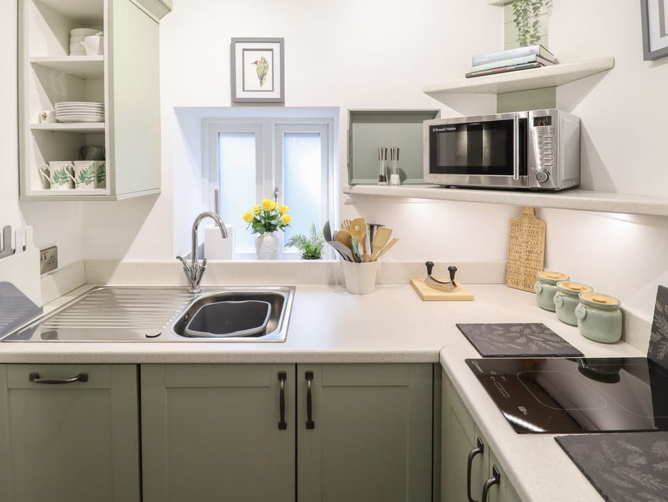 Fridge, dishwasher, electric kettle, toaster