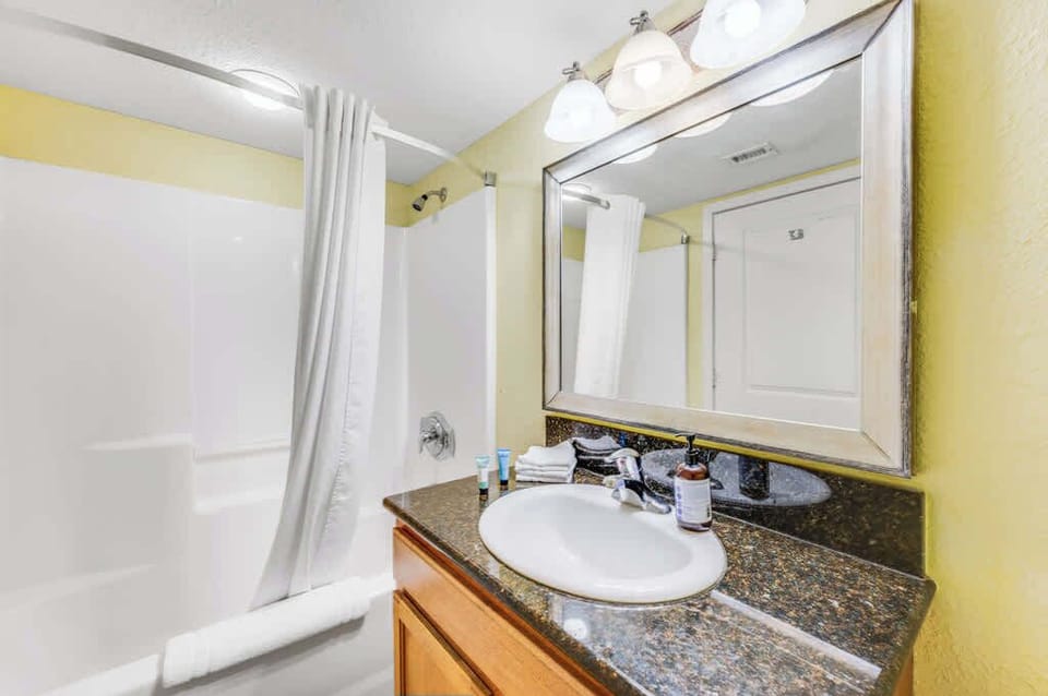 Private Bathroom
