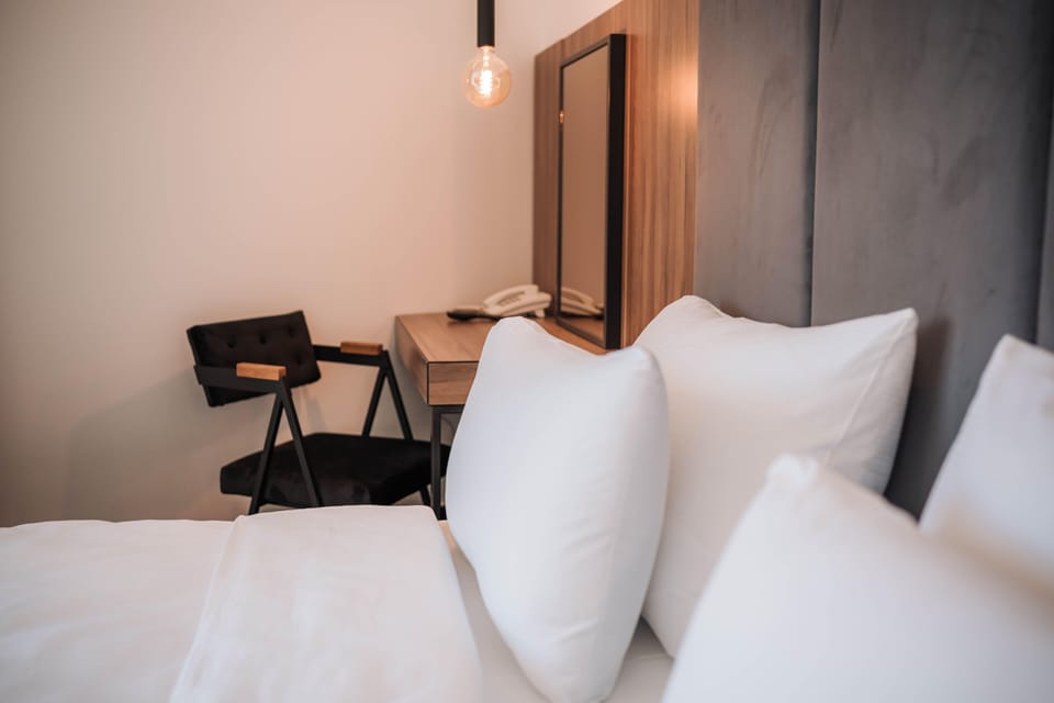 Deluxe Double or Twin Room | Soundproofing, WiFi (free)