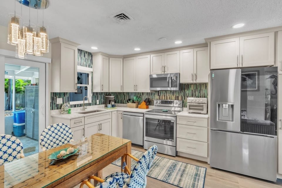 Condo, 2 Bedrooms | Private kitchen | Fridge, coffee/tea maker, toaster