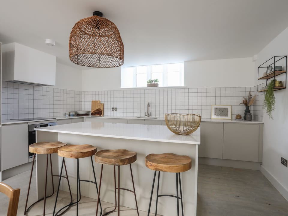 Fridge, dishwasher, electric kettle, toaster