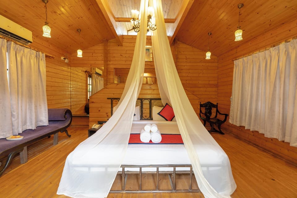 Luxury Cottage | Egyptian cotton sheets, premium bedding, down comforters