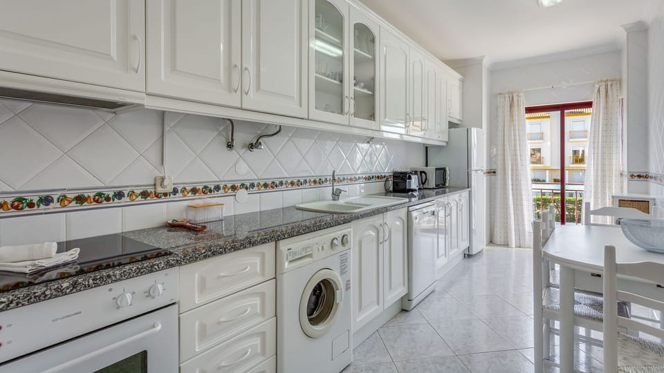 The kitchen has plenty of natural light and is also fully equipped
#kitchen #homemade #meals #algarve #portugal