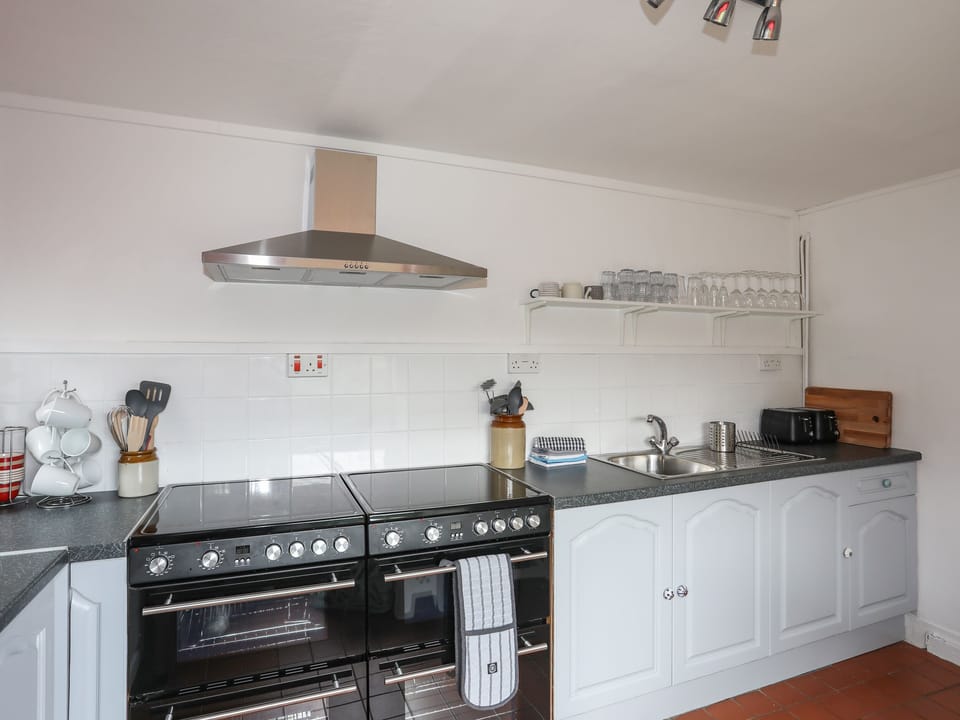 Fridge, dishwasher, electric kettle, toaster