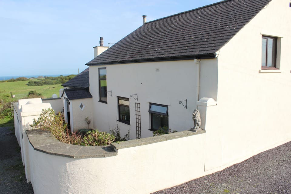 Cottage | Exterior