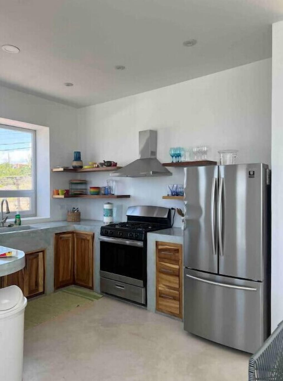 Casa Jaime Full Kitchen