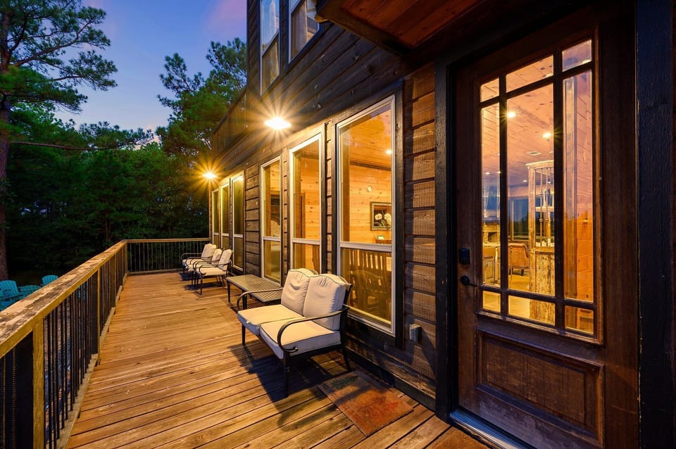 Enjoy coffee on the front deck while taking in the mountain views.