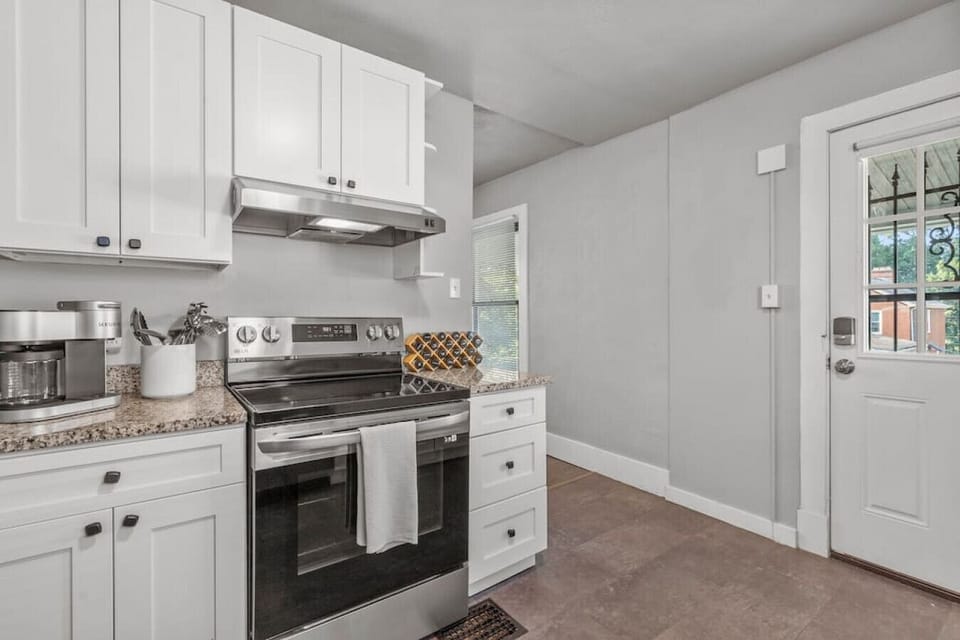 Full kitchen w/ stainless steel appliances - made for bringing families together