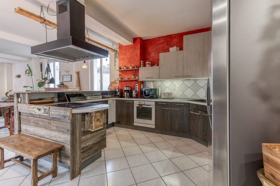 Private kitchen