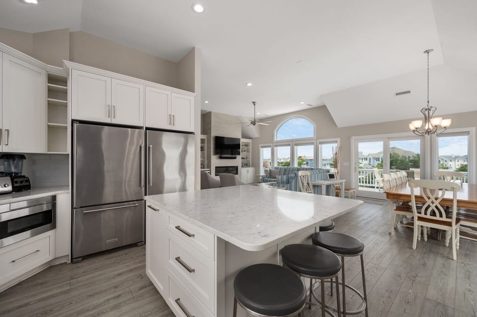 BU35: Mercury Rising | Top Level Kitchen