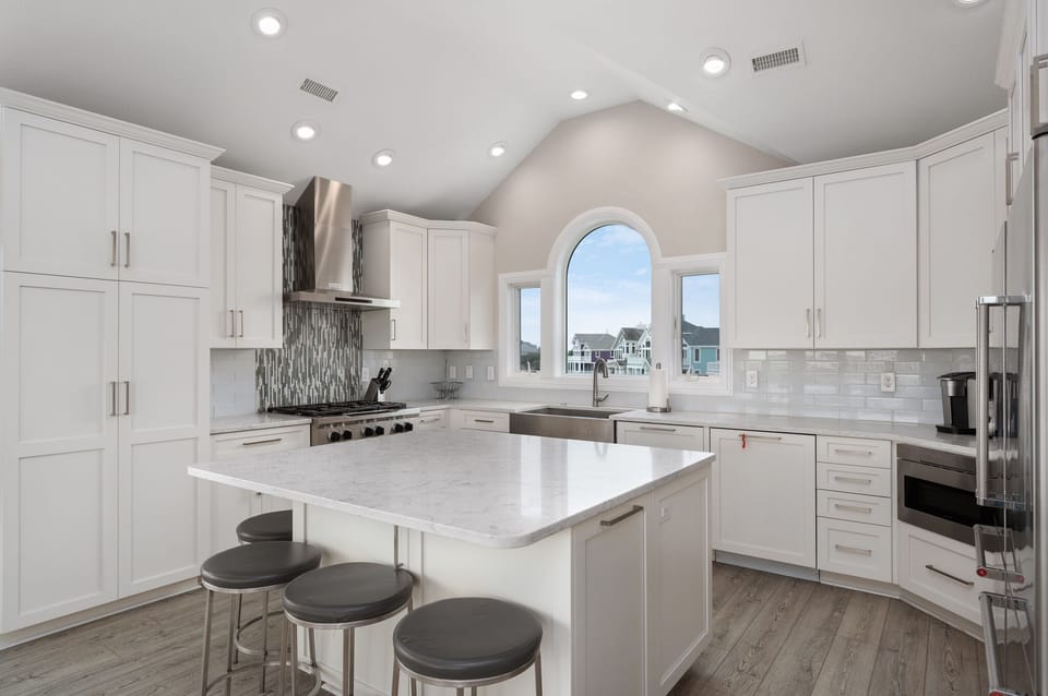 BU35: Mercury Rising | Top Level Kitchen