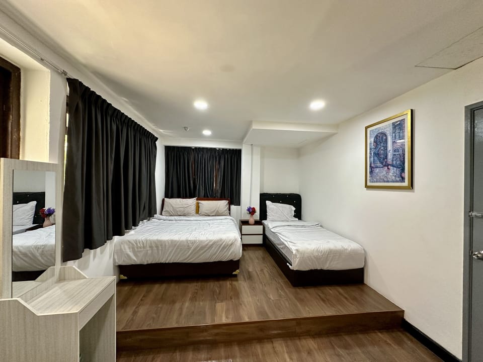 Premium Triple Room | Free WiFi, bed sheets