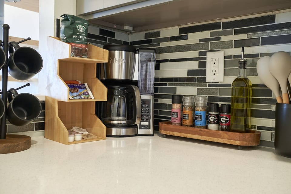 Well equipped kitchen.