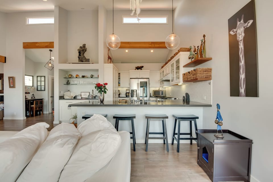 House (3 Bedrooms) | Interior