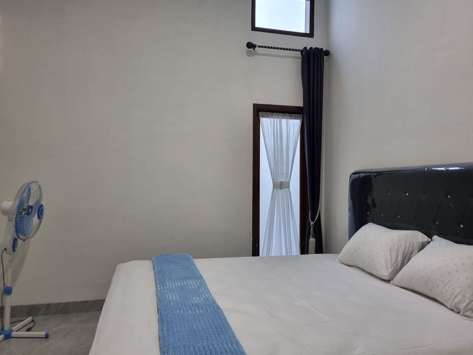 Presidential House, 3 Bedrooms, Garden View, Mezzanine | Premium bedding, laptop workspace, free WiFi, bed sheets