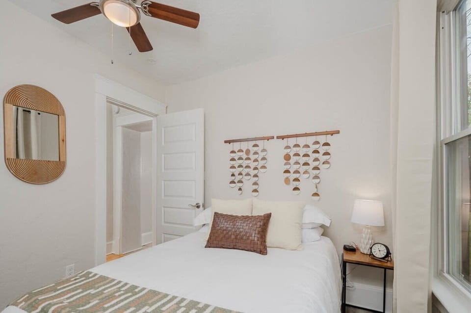 Full Bed Main Level