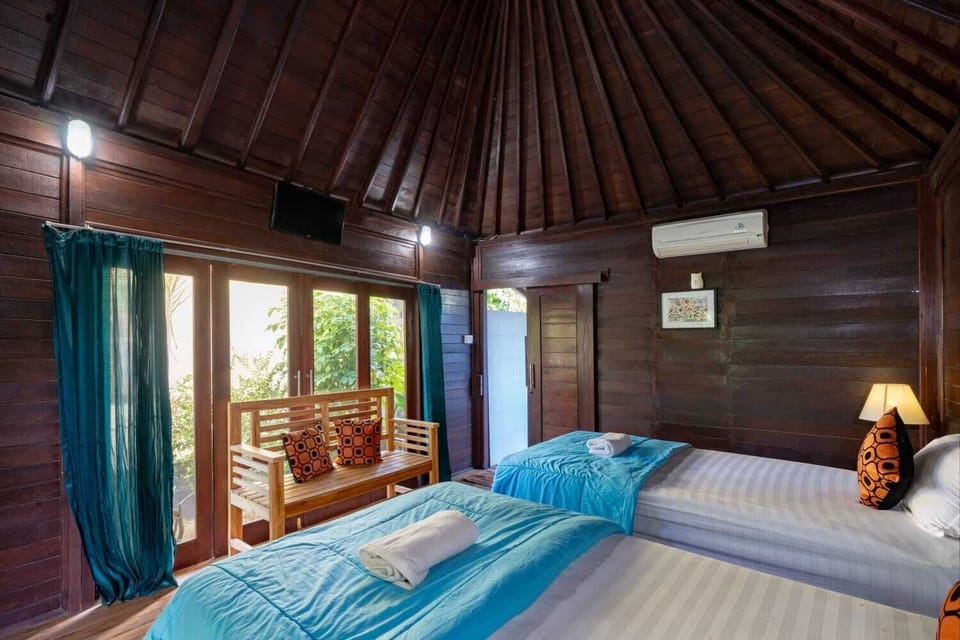 Basic Twin Room | Soundproofing