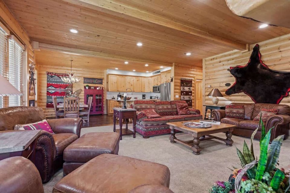 Lovely living area connected to dining and Kitchen area. 